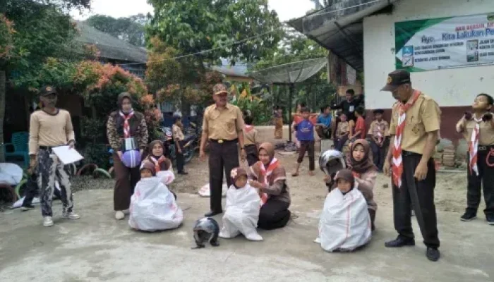 Memeriahkan HUT Pramuka ke-61 SDN 1 Sukabanjar Kotim Gelar Perlombaan