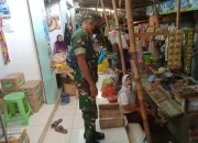 Koramil 0820/23 Gading Pantau Pasar, Jaga Stabilitas Harga dan Pasokan Minyak Goreng