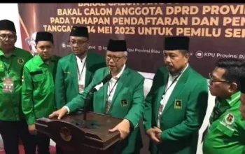 Resmi Daftarkan Bacaleg ke KPU Riau, Syamsurizal Optimis Menangkan Pemilu 2024