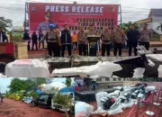 Tangkapan Besar Awal 2024, Polres Bengkalis Ringkus 4 Tersangka dan Sita Milyaran Barang Luar Negeri
