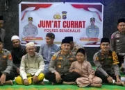 Jumat Curhat Usai Sholat Subuh, Ini Pesan Kapolres Bengkalis kepada Jamaah Masjid Istiqamah