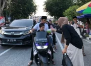 Sejumlah Mahasiswa Berkolaborasi Bersama Alumni KPI Stain Bengkalis Bagikan Takjil Gratis