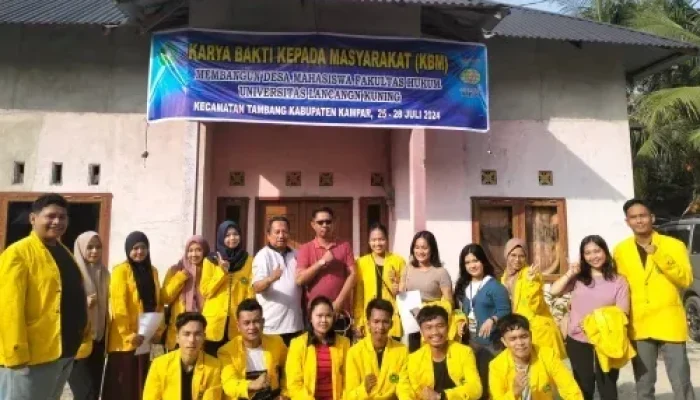 Agenda KBM Kelompok 11 Fakultas Hukum Unilak di Desa Parit Baru Kampar