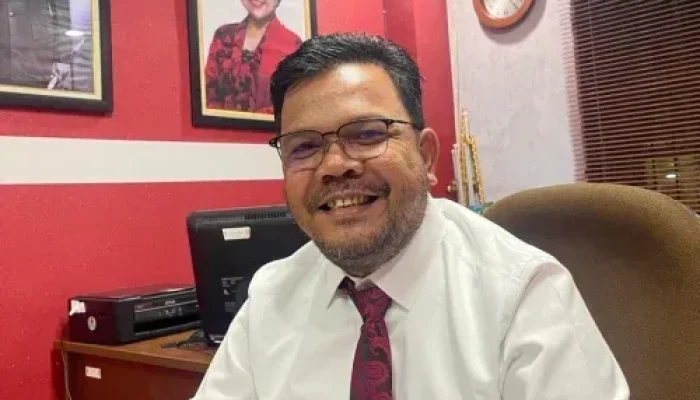 Polemik Penurunan Tarif Parkir di Pekanbaru: Antara Janji Kampanye dan Legalitas Kebijakan