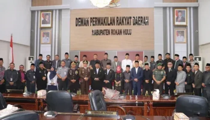 Rapat Paripurna DPRD Rohul: Sertijab dan Pidato Perdana Bupati Anton ST, MM Menuju Rohul Maju