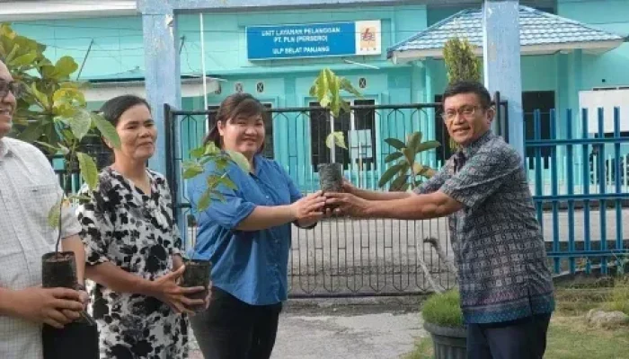 34 Gereja di Meranti Kompak Tanam Pohon Matoa Rayakan Hari Bumi