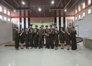 18 CPNS Dilantik Jadi PNS di Kejari Rohul, Kajari: Utamakan Kepentingan Negara