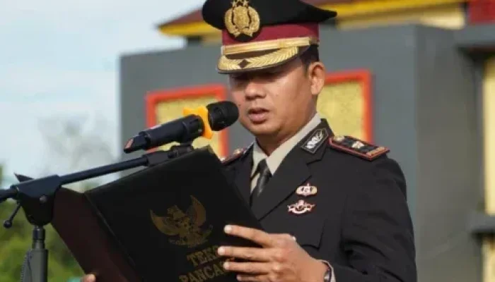 Wakapolres Rokan Hulu Pimpin Upacara Hari Lahir Pancasila 2025