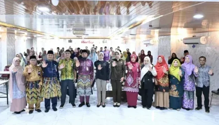 Pelatihan Resmi Dibuka, Kasmarni Berharap Penanganan Kasus Kekerasan Perempuan dan Anak Ditangani secara Terpadu