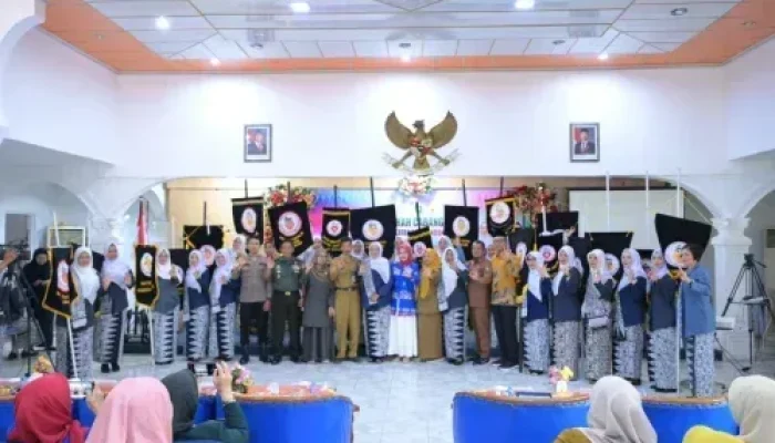 Buka Muscab ke-9 IBI, Kasmarni Berharap Lakukan Pembinaan dan Pengembangan Kompetensi Bidan secara Berkelanjutan