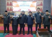 Bupati Bengkalis Sampaikan Ranperda Pertanggungjawaban Pelaksanaan APBD 2024