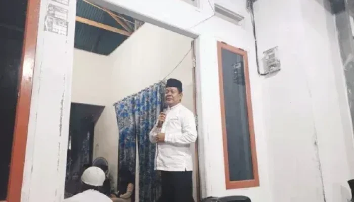 Takziah Malam Kelima di Rumah Kades Pasir Utama, Wabup Rokan Hulu Ajak Warga Tingkatkan Iman dan Jaga Silaturahmi