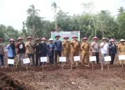 Launching Penanaman Ubi Kayu dan Keladi Serentak di Desa Kembung Baru