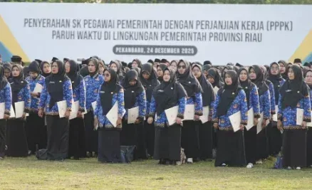 Ribuan Honorer Riau Resmi Jadi PPPK Paruh Waktu, Pemprov Tegaskan Tanggung Jawab dan Integritas
