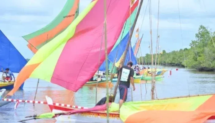 Festival Sampan Layar Ketam Putih, Harmoni Budaya Maritim dan Komitmen Pelestarian Alam