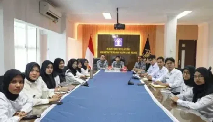 Hadapi Dunia Kerja, Kemenkum Riau Perkuat Soft Skill Peserta Magang
