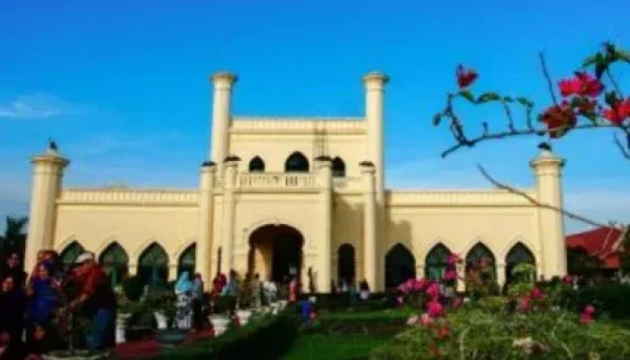 Libur Nataru Dongkrak Wisata Siak, UMKM Kebanjiran Rezeki Awal 2026