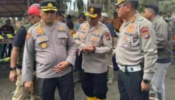 Dirlantas Polda Riau Cek Jalintim Pasca Ledakan Pipa Gas TGI di Inhil