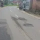 Baru Sebulan Dikerjakan, Jalan Sp.5 Podomoro Pringsewu Sudah Rusak