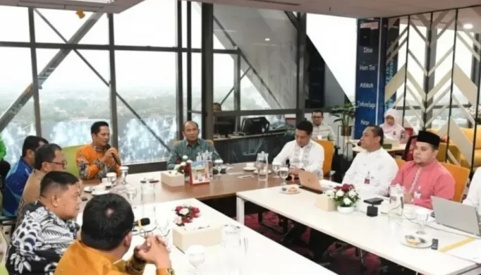 Pemkab Kuansing Jajaki Pembiayaan BRK Syariah untuk Tutup Celah Anggaran Daerah