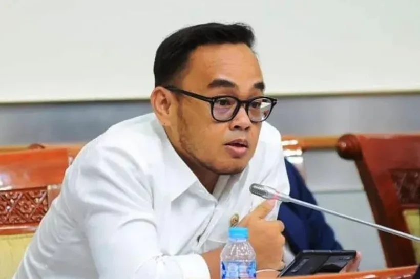 DPR Tegaskan Polri Tetap di Bawah Presiden, Wacana di Bawah Kementerian Dinilai Mundur