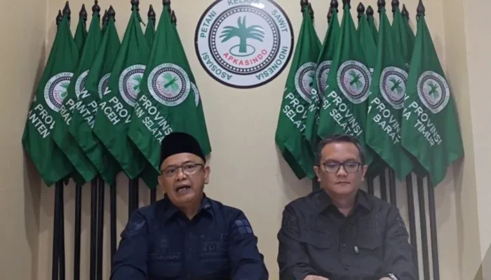 Harga CPO Dunia Melonjak, Petani Sawit Masih Tertekan di Hilir