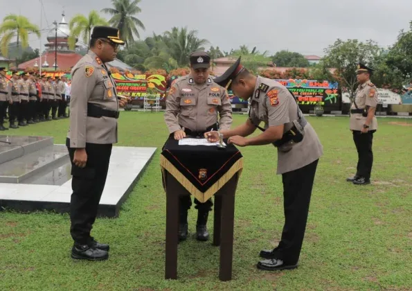 Kapolsek Perhentian Raja Resmi Berganti, Polres Kampar Dorong Kinerja Lebih Progresif