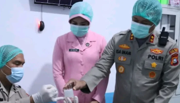 Antisipasi Risiko Pangan, Kapolres Rohil Turun Langsung Awasi Dapur Gizi Polres