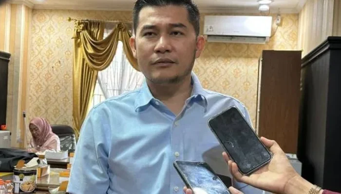 DPRD Pekanbaru Kritik Pajak Parkir Ritel Modern, Dinilai Tak Punya Dasar Hukum