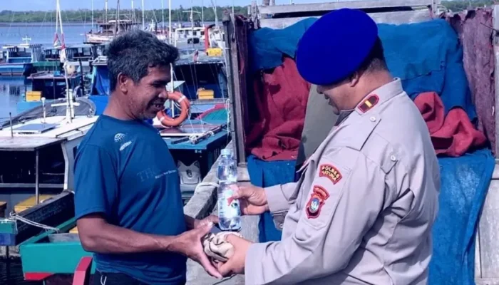 Polairud Natuna Edukasi Nelayan Soal Keselamatan Melaut
