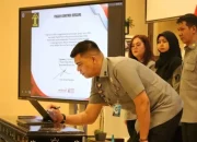 Kemenkum Riau Resmi Mulai WBBM 2026, Perjanjian Kinerja Ditandatangani