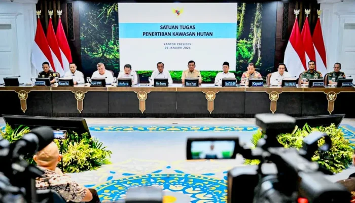 Tertibkan SDA Nasional, Presiden Prabowo Resmi Cabut Izin 28 Perusahaan