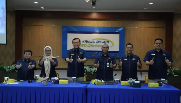 APBN Riau 2025 Defisit Rp5,6 Triliun, Penerimaan Negara Lampaui Target
