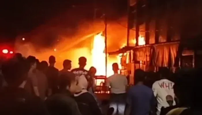 Ruko Pancing di Siak Terbakar, Diduga Akibat Kebocoran Gas