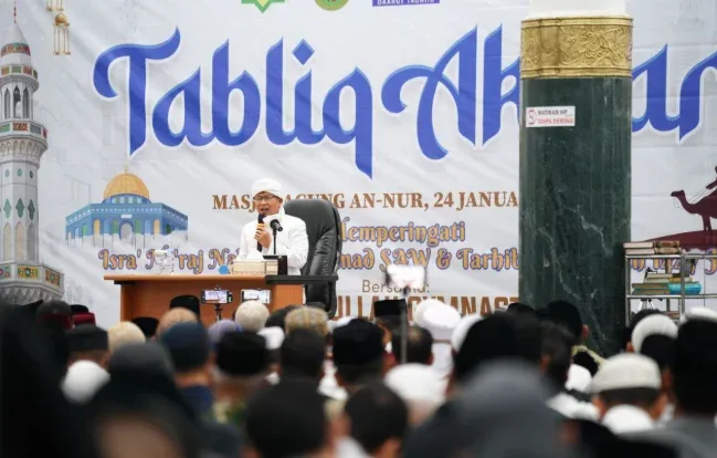 Tabligh Akbar Isra Mi’raj di Masjid Raya Annur, Aa Gym Ajak Umat Perbaiki Salat