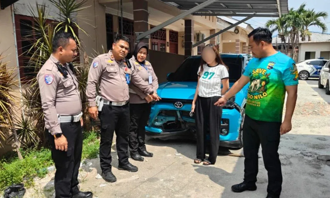 Tabrak Petugas Marka Jalan hingga Tewas, Pengemudi Kabur karena Video Call