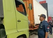Truk Bertonase Besar Bandel Serbu Jalan Kota Pekanbaru, Dishub Ancam Tilang