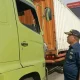 Truk Bertonase Besar Bandel Serbu Jalan Kota Pekanbaru, Dishub Ancam Tilang