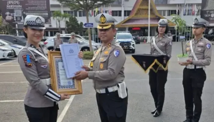Anggota Ditlantas Polda Riau Raih Juara Nasional Karate, Institusi Beri Penghargaan
