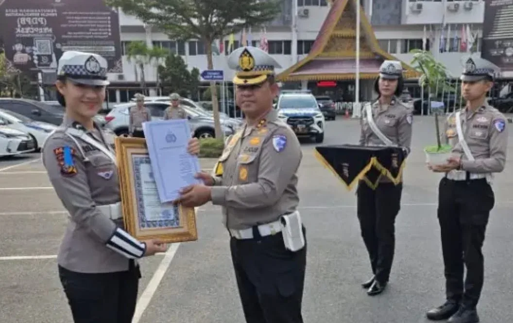 Anggota Ditlantas Polda Riau Raih Juara Nasional Karate, Institusi Beri Penghargaan