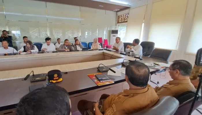 Banjir Sungai Kampar Kian Parah, Pemkab Pelalawan Siapkan Penataan Sungai dan Regulasi Ketat