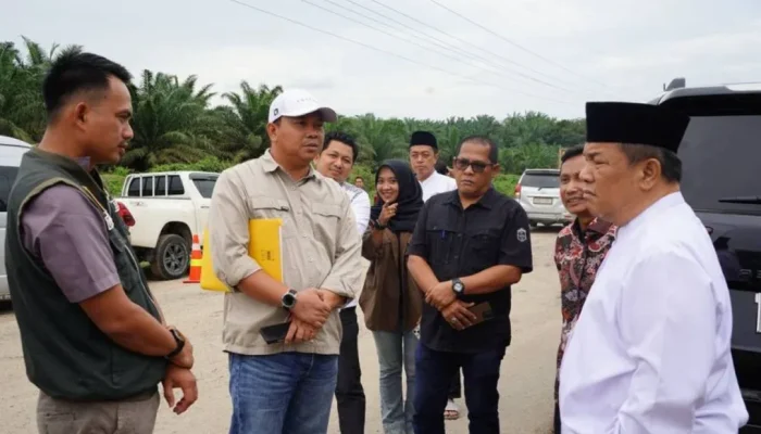 Jalan Rusak Tapung-Talang Danto Jadi Perhatian, Pemprov Riau Targetkan Fungsional Sebelum Lebaran