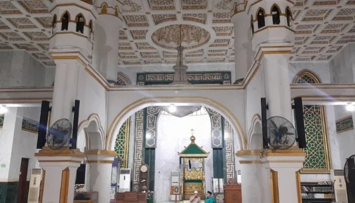 Masjid Raya Senapelan: Jejak Kesultanan Siak di Jantung Pekanbaru yang Tergerus Modernisasi