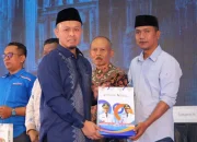 Pemko Pekanbaru Perkuat Peran RT/RW, Wali Kota Siapkan Kenaikan Honor