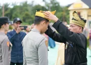 Polres Rokan Hulu Resmi Kenakan Tanjak Unak Serantau, 614 Personel Wajib Pakai Setiap Jumat