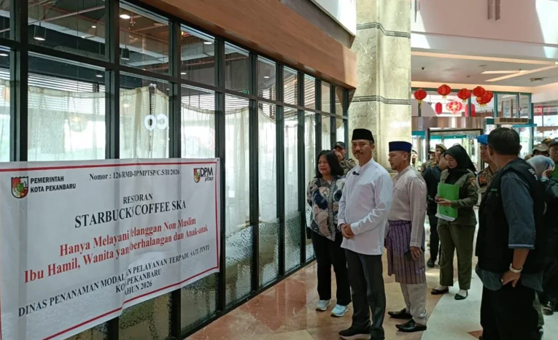 Satpol PP Razia Restoran Buka Siang Ramadan di Pekanbaru