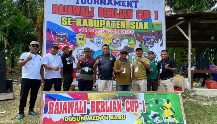Turnamen SSB Jatibaru Jadi Ajang Pembinaan Sepak Bola Usia Dini Siak