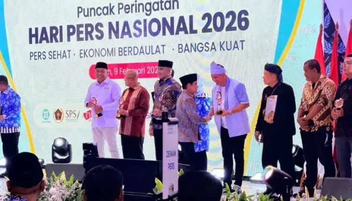 Wali Kota Pekanbaru Raih SIWO PWI Award 2026, Dinilai Konsisten Bangun Olahraga
