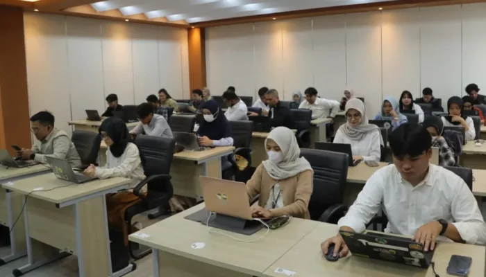 1.565 Peserta Lulus Sertifikasi Ahli K3 Umum Kemnaker, Dorong Penguatan Budaya Keselamatan Kerja