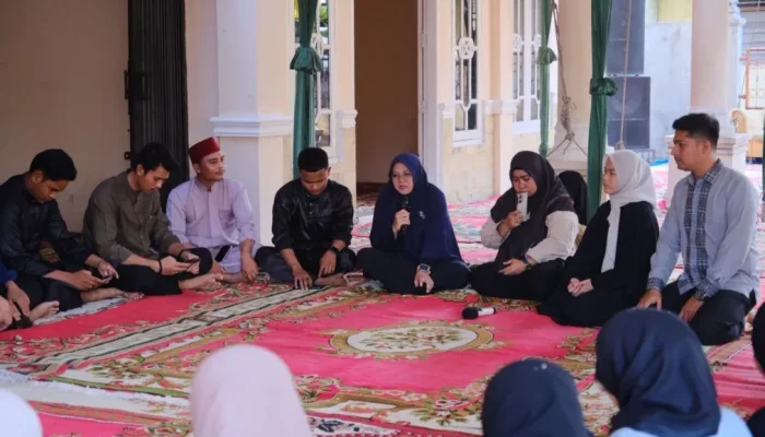 Bupati Siak Dialog dengan Mahasiswa di Pekanbaru, Isu Beasiswa dan Pengelolaan Mess Jadi Sorotan